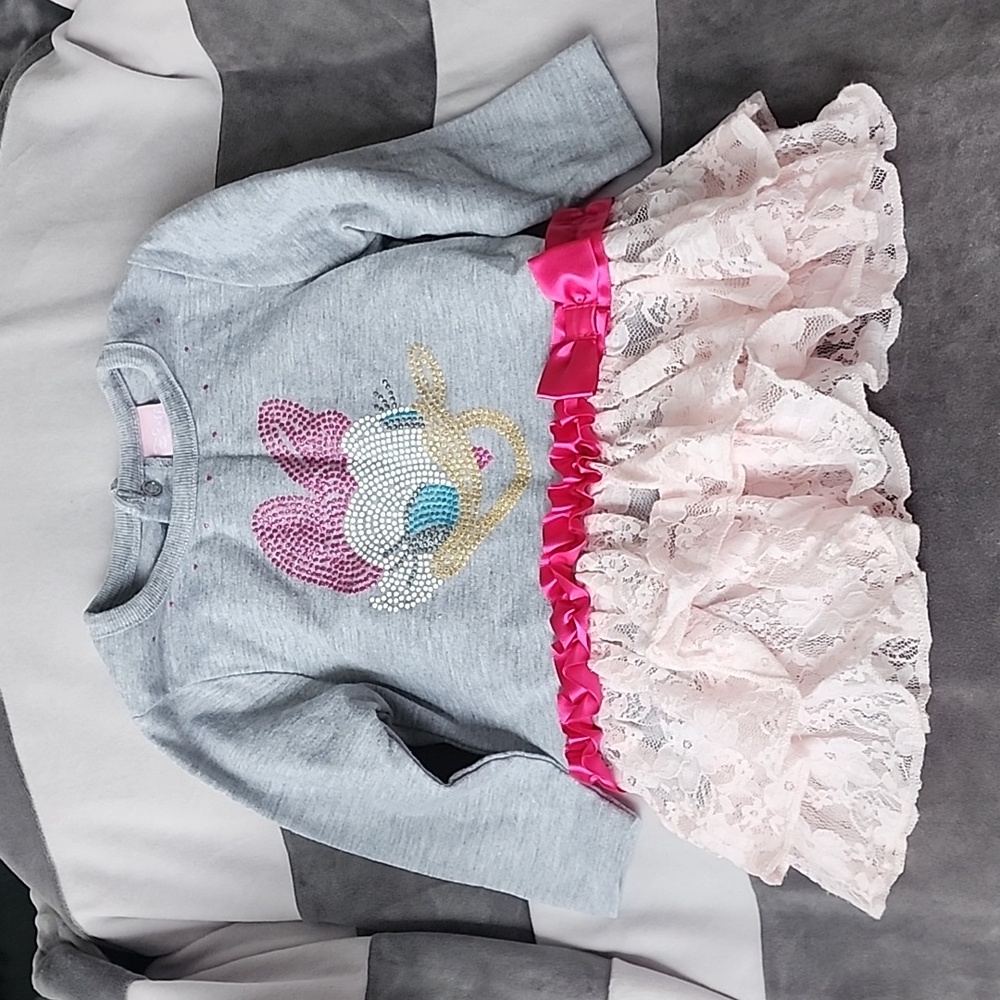 Disney 6m grey woth pink lace daisy duck shirt